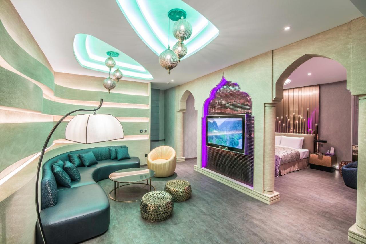 كاوشيونغ Luv U Motel المظهر الخارجي الصورة